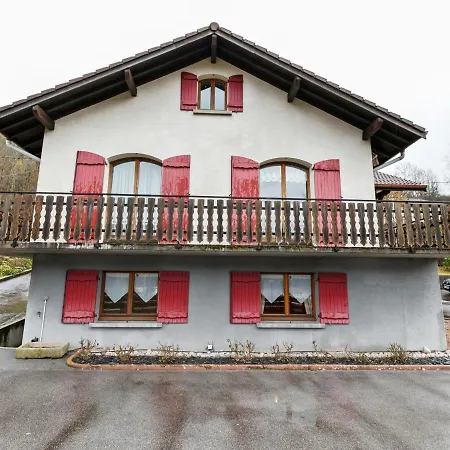 Cosy In Saulxures-sur-moselotte With Forest Nearby