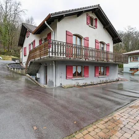 Apartmán Cosy In Saulxures-sur-moselotte With Forest Nearby *